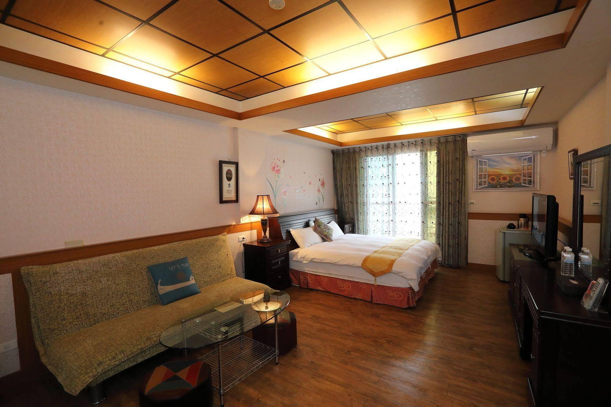 First Place B&B Hualien Exterior foto