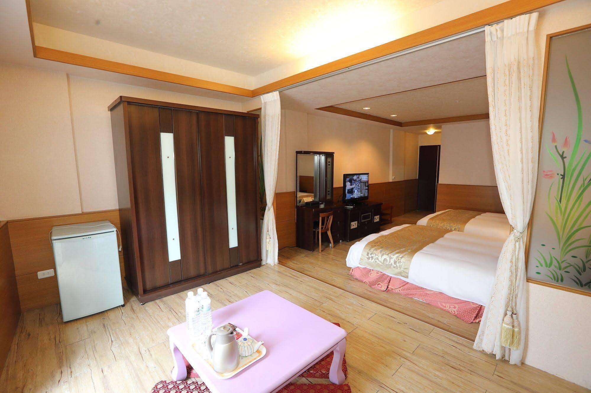 First Place B&B Hualien Exterior foto